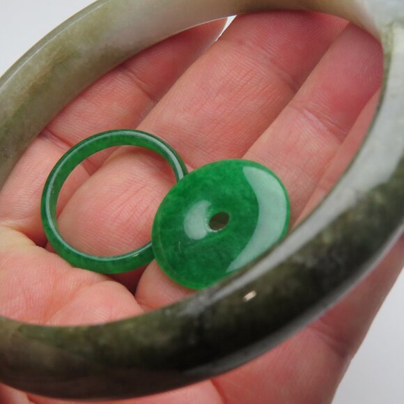 "Extra Large Natural Jade Bangle + Jade Ring & Donut 68-70mm" - Picture 2 of 3